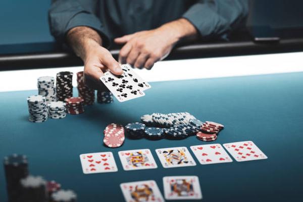Gambling Risk Awareness: What to Weigh When Researching Online Casinos in UAE